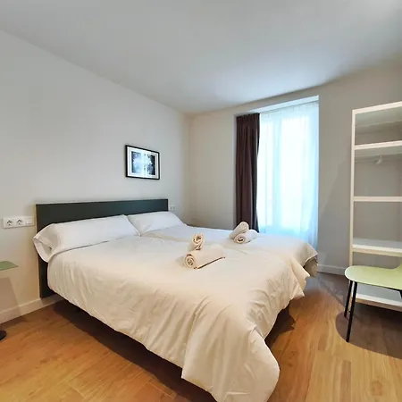 Manteria Lacort, Lejlighedshotel