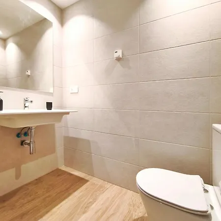 Manteria Lacort, Lejlighedshotel